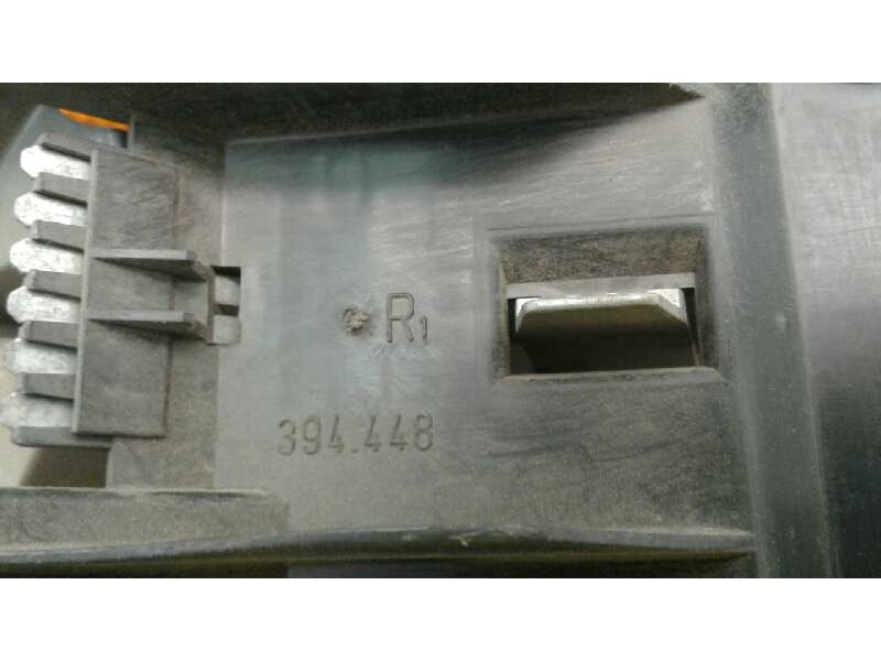 Recambio de piloto trasero derecho para opel astra f berlina 1.6 16v referencia OEM IAM 394448R  