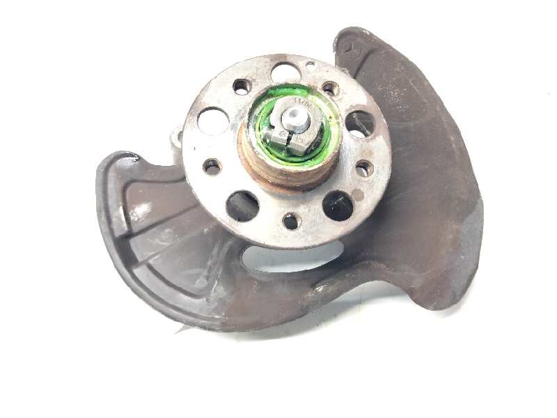 Recambio de mangueta delantera derecha para mercedes clase clc (cl203) clc 220 cdi (la) (203.708) referencia OEM IAM 204012  