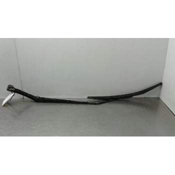 Recambio de brazo limpia delantero derecho para opel insignia berlina 2.0 16v cdti referencia OEM IAM   