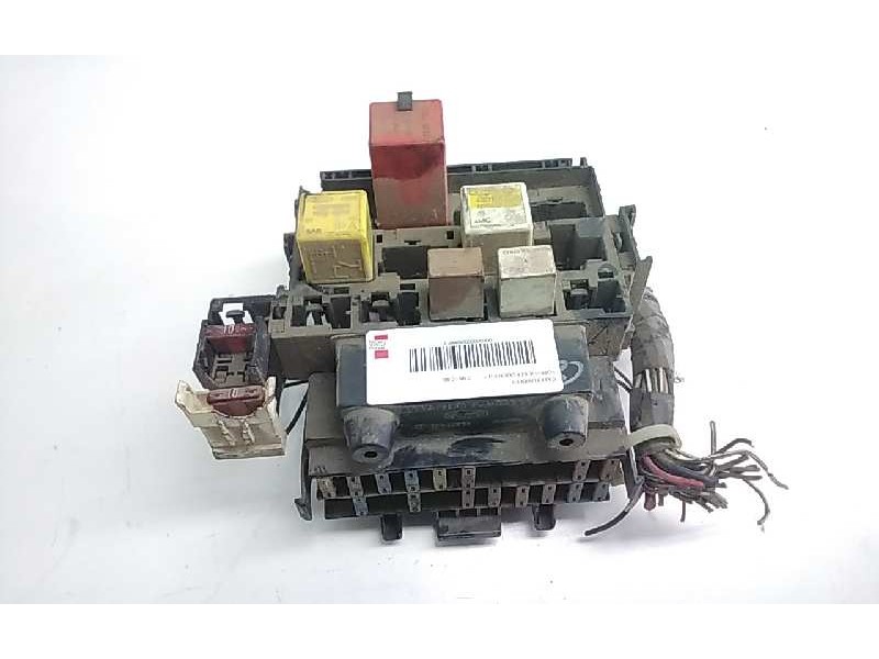 Recambio de caja fusibles para ford fiesta courier referencia OEM IAM 94FG14A073AA  