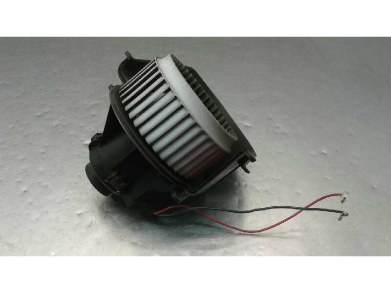 Recambio de motor calefaccion para opel astra h berlina cosmo referencia OEM IAM 52407543 00174 