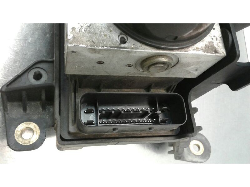 Recambio de abs para opel astra h berlina cosmo referencia OEM IAM 13213610  