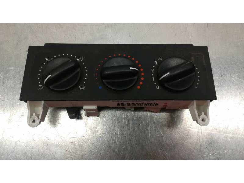 Recambio de mando calefaccion / aire acondicionado para renault kangoo (f/kc0) rapid referencia OEM IAM   