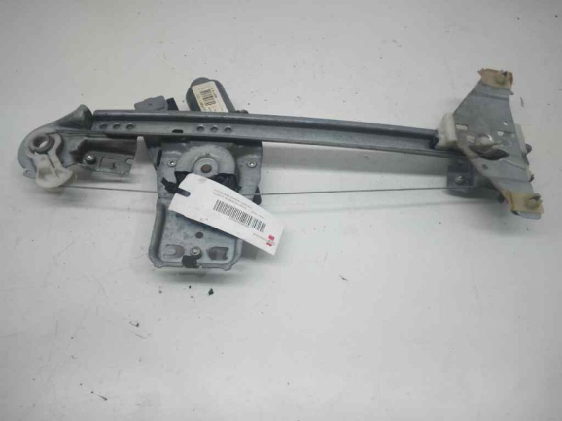 Recambio de elevalunas trasero derecho para peugeot 307 berlina (s2) xs referencia OEM IAM 9224A6  