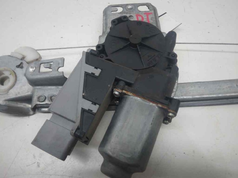 Recambio de elevalunas trasero derecho para peugeot 307 berlina (s2) xs referencia OEM IAM 9224A6  