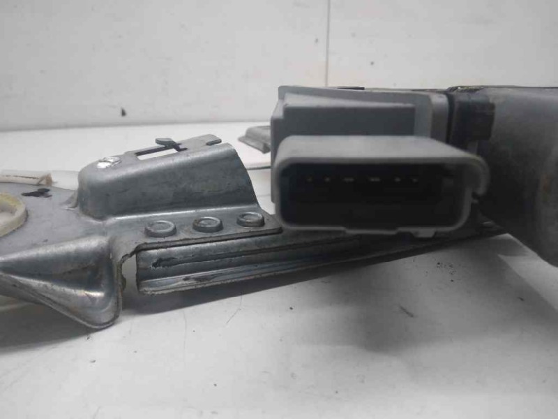 Recambio de elevalunas trasero derecho para peugeot 307 berlina (s2) xs referencia OEM IAM 9224A6  