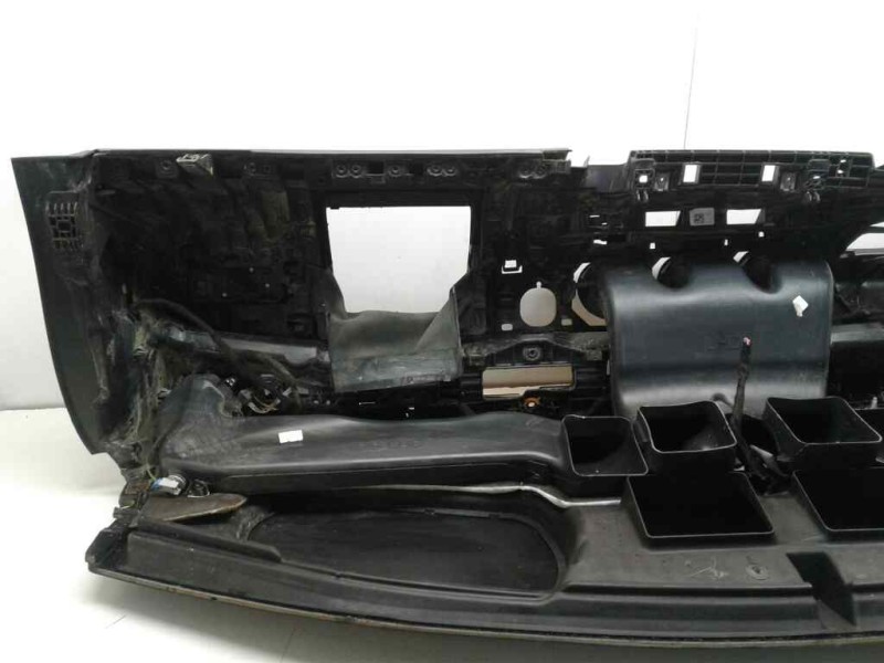 Recambio de salpicadero para mercedes clase a berlina (bm 177) a 200 d (117.112) referencia OEM IAM  OYK4AAJ2870944 YFAI3307922