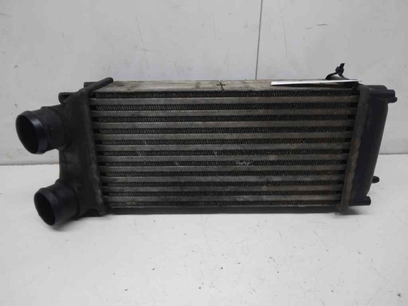 Recambio de intercooler para peugeot 307 berlina (s2) xs referencia OEM IAM 0384H5  