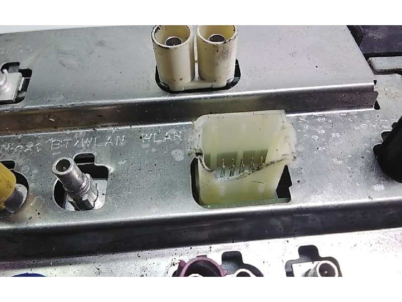 Recambio de sistema audio / radio cd para mercedes clase a berlina (bm 177) a 200 d (117.112) referencia OEM IAM A1679001014  