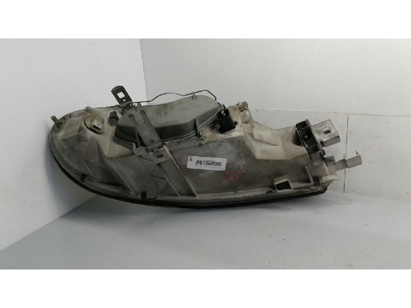 Recambio de faro izquierdo para ford mondeo berlina (gd) clx referencia OEM IAM 1110520  