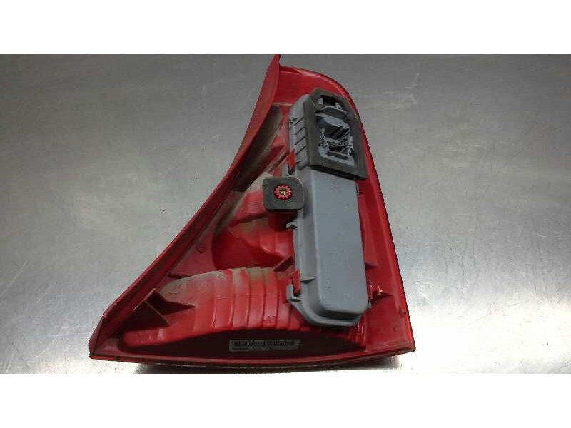 Recambio de piloto trasero izquierdo para renault clio ii fase ii (b/cb0) expression referencia OEM IAM 8200917488  