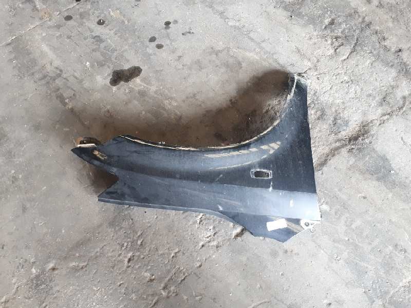 Recambio de aleta delantera derecha para nissan murano (z50) básico referencia OEM IAM 63112CB030  