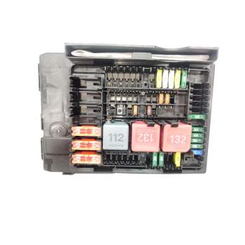CAJA RELES A2239061502 