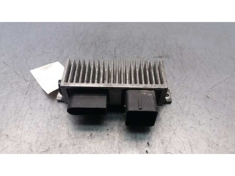 Recambio de caja precalentamiento para nissan nv 400 l2h2 3,3t pro referencia OEM IAM 8200558438A  