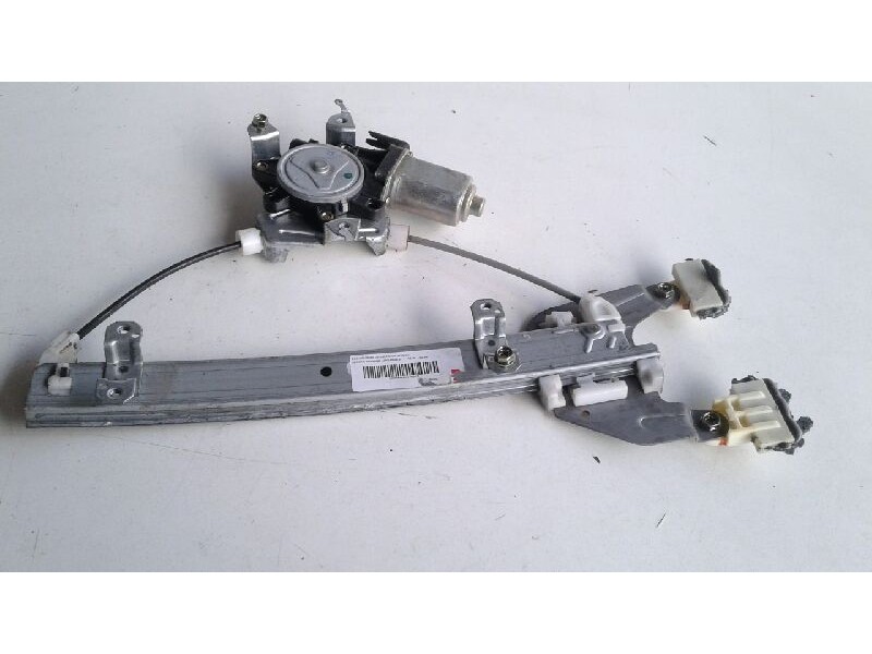 Recambio de elevalunas trasero derecho para nissan murano (z50) básico referencia OEM IAM 82720CA00A  