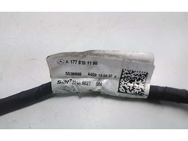 Recambio de retrovisor izquierdo para mercedes clase a berlina (bm 177) a 200 d (117.112) referencia OEM IAM A1778101100  