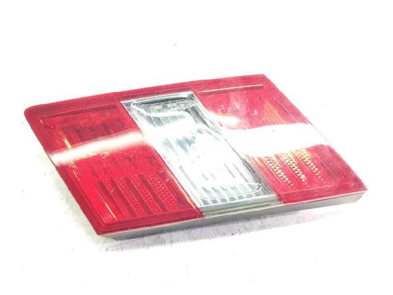 Recambio de piloto trasero derecho porton para mercedes clase clc (cl203) clc 220 cdi (la) (203.708) referencia OEM IAM A2038205