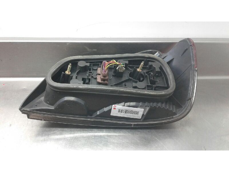 Recambio de piloto trasero izquierdo para peugeot 306 berlina 3/5 puertas (s1) xnd referencia OEM IAM 2321  