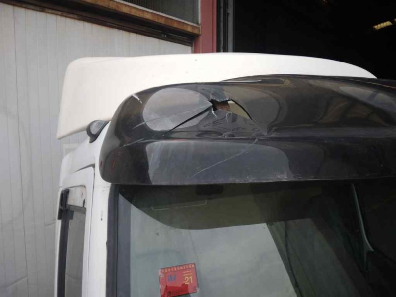 Recambio de cabina completa para renault midlum fg  xxx.10/b e3 corto referencia OEM IAM   