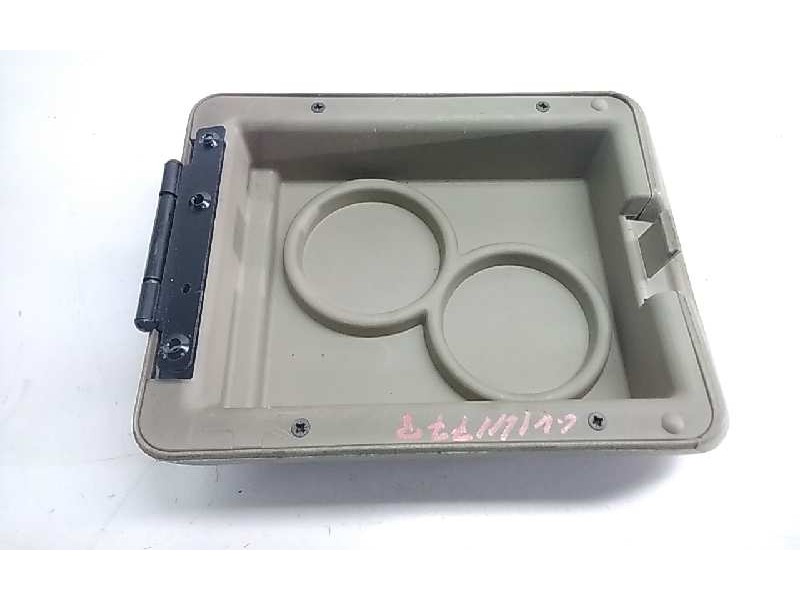 Recambio de apoyabrazos central para nissan terrano/terrano.ii (r20) elegance referencia OEM IAM   