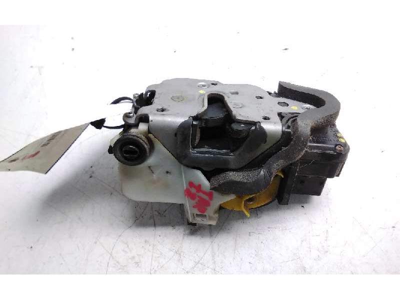 Recambio de cerradura puerta trasera izquierda para opel insignia berlina 2.0 16v cdti referencia OEM IAM 13503807GA  