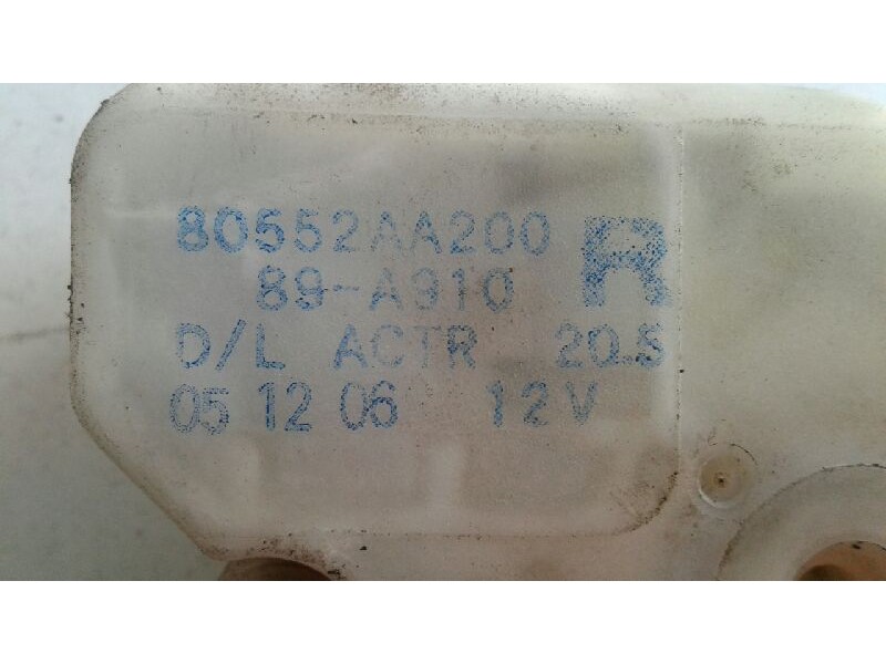 Recambio de cerradura puerta delantera derecha para nissan x-trail (t30) vertex referencia OEM IAM 80552AA200  