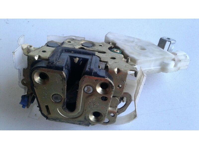 Recambio de cerradura puerta delantera izquierda para nissan x-trail (t30) vertex referencia OEM IAM   