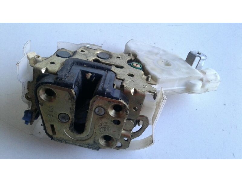 Recambio de cerradura puerta delantera izquierda para nissan x-trail (t30) vertex referencia OEM IAM   