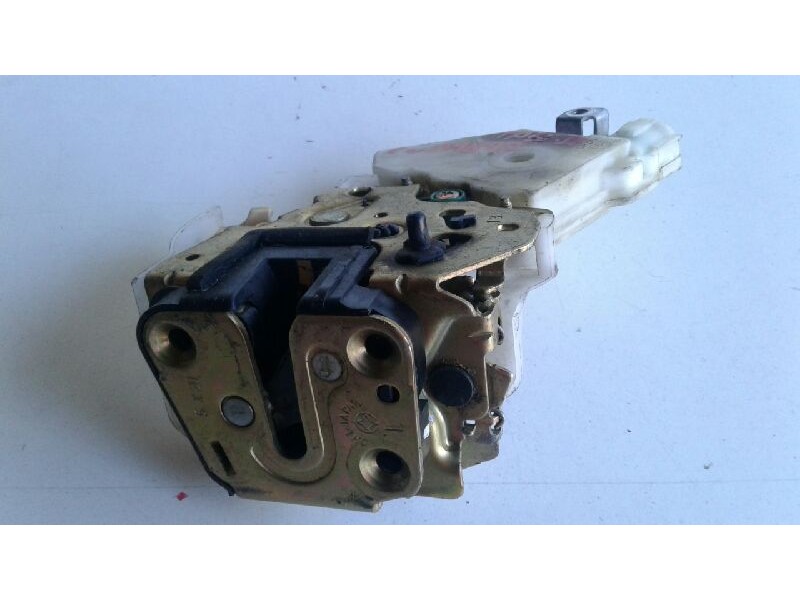 Recambio de cerradura puerta trasera izquierda para nissan x-trail (t30) vertex referencia OEM IAM 80553AA300  