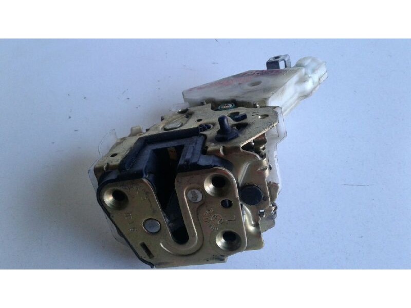 Recambio de cerradura puerta trasera izquierda para nissan x-trail (t30) vertex referencia OEM IAM 80553AA300  