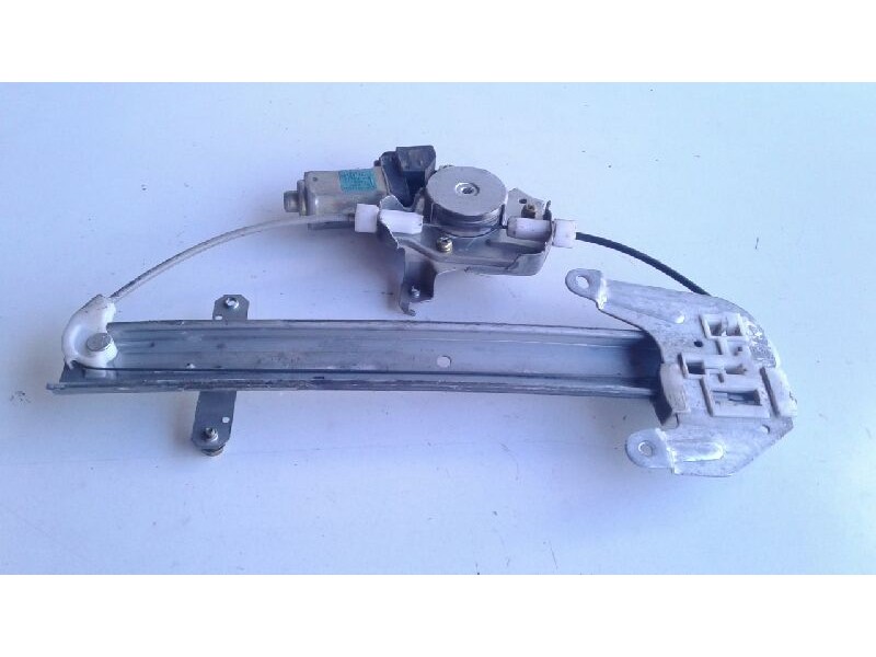 Recambio de elevalunas trasero derecho para nissan x-trail (t30) vertex referencia OEM IAM   