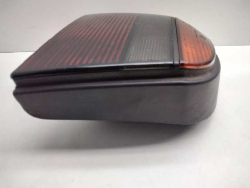 Recambio de piloto trasero izquierdo para volkswagen golf iii berlina (1h1) referencia OEM IAM 1H6945257  