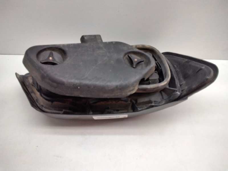 Recambio de piloto trasero derecho para peugeot 306 berlina 3/5 puertas (s1) referencia OEM IAM VALEO2227  