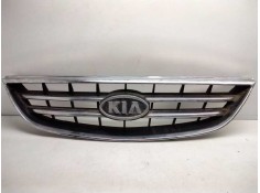 Recambio de rejilla delantera para kia carens referencia OEM IAM OK2EF50710  