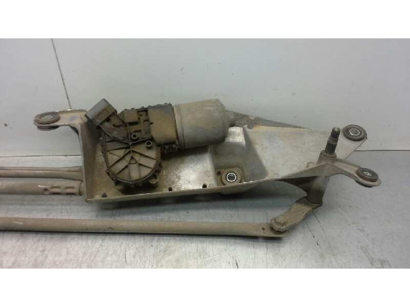 Recambio de motor limpia delantero para renault modus fantasy referencia OEM IAM 8200141270  