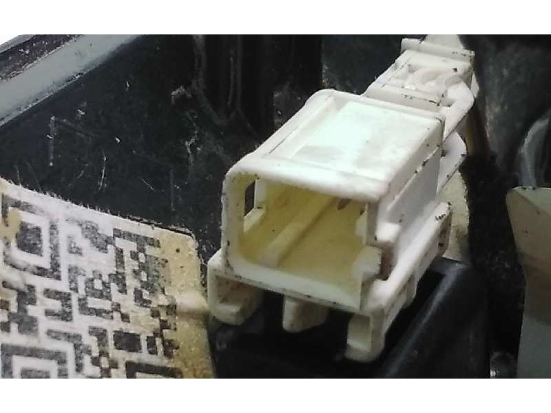 Recambio de aireador central para mercedes clase a berlina (bm 177) a 200 d (117.112) referencia OEM IAM A1776809800  