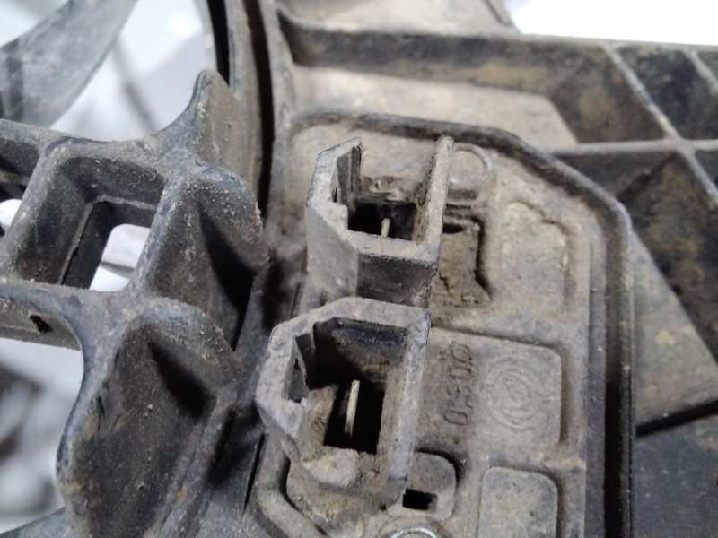 Recambio de electroventilador para fiat punto berlina (188) 1.3 16v multijet feel referencia OEM IAM 0051760613  