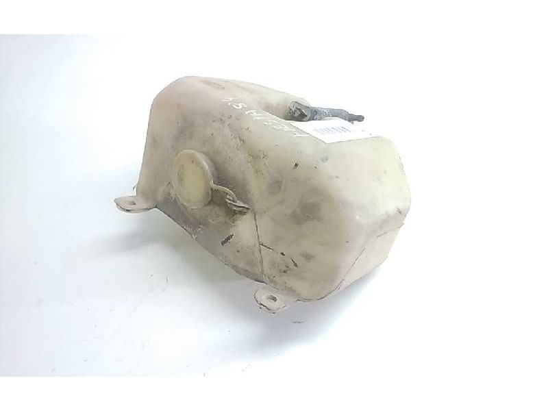 Recambio de deposito limpia para ford fiesta courier referencia OEM IAM 84FG17618AA  