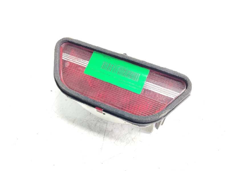 Recambio de luz central de freno para mercedes clase m (w163) 400 cdi (163.128) referencia OEM IAM A1636200156  
