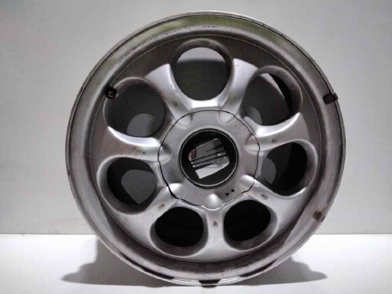 Recambio de llanta aluminio para volkswagen golf iv berlina (1j1) conceptline referencia OEM IAM 155TORNILLOS ET38 