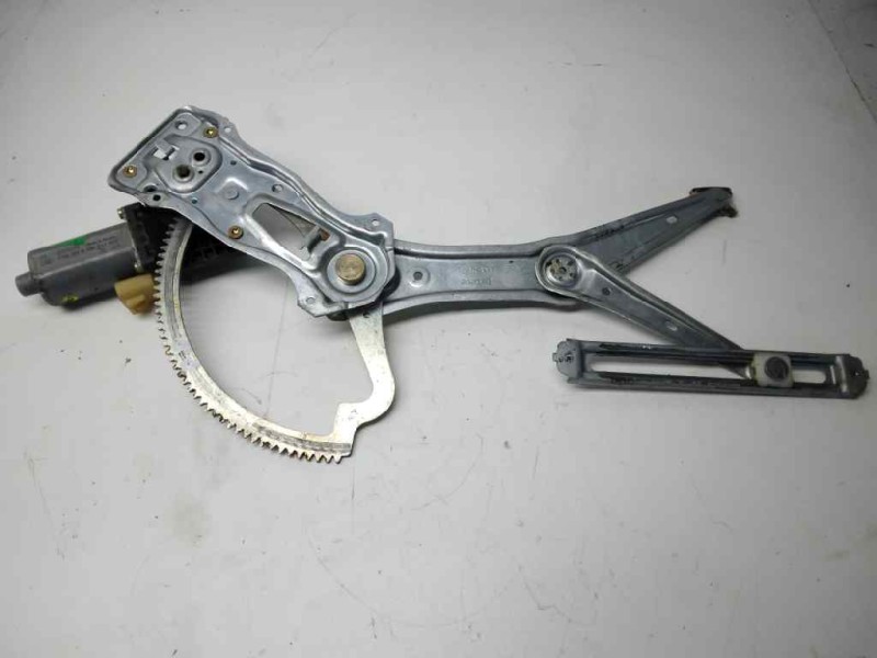 Recambio de elevalunas delantero derecho para mercedes clase m (w163) 400 cdi (163.128) referencia OEM IAM 6004PA1033  