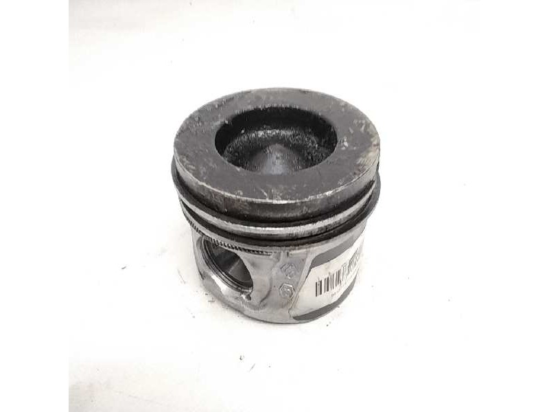 Recambio de piston para renault trafic caja cerrada (ab 4.01) referencia OEM IAM   