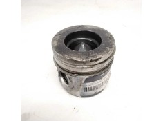 Recambio de piston para renault trafic caja cerrada (ab 4.01) referencia OEM IAM   