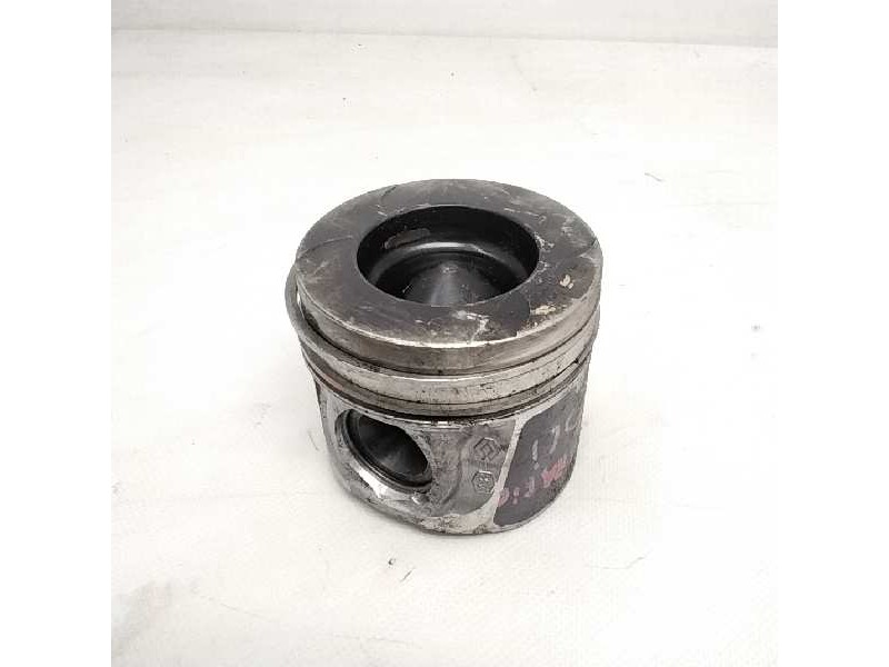 Recambio de piston para renault trafic caja cerrada (ab 4.01) referencia OEM IAM   