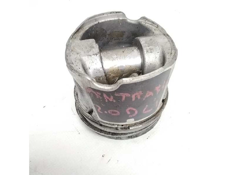 Recambio de piston para renault trafic caja cerrada (ab 4.01) referencia OEM IAM   