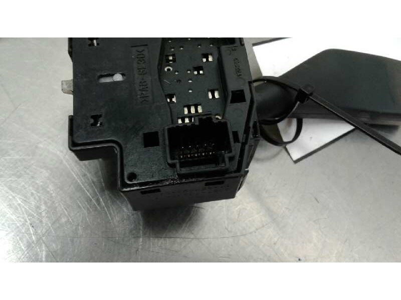 Recambio de mando intermitentes para ford transit connect (tc7) kasten city light (2009) referencia OEM IAM 17D940C 4M5T13335AD 