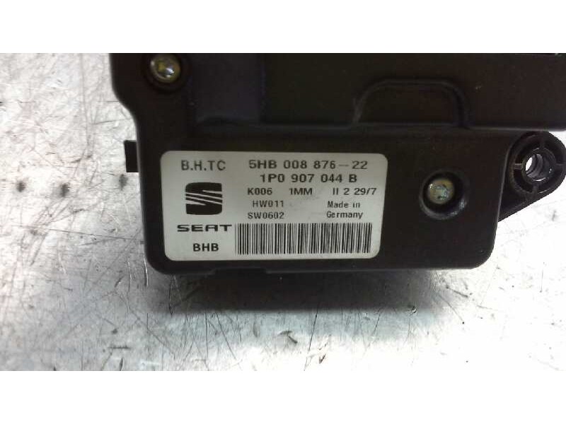 Recambio de mando climatizador para seat leon (1p1) fr 1 referencia OEM IAM 1P0907044B  