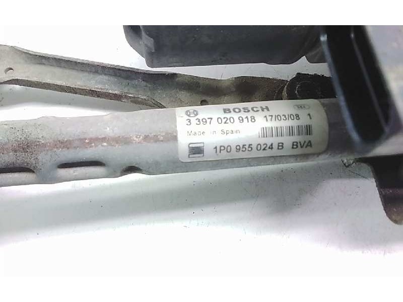 Recambio de motor limpia delantero derecho para seat leon (1p1) comfort limited referencia OEM IAM 1P0955024B  