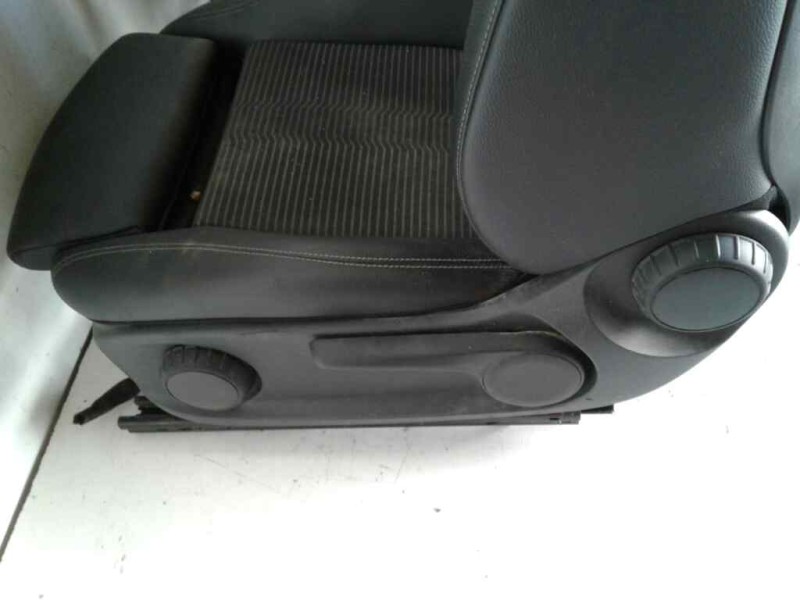 Recambio de juego asientos completo para mercedes clase a berlina (bm 177) a 200 d (117.112) referencia OEM IAM A1778601702 A167