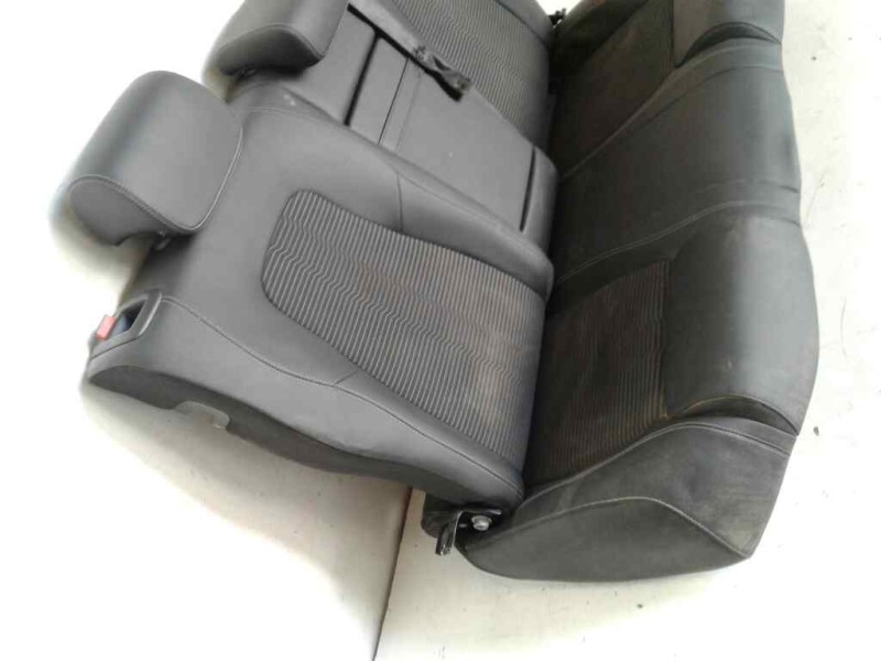 Recambio de juego asientos completo para mercedes clase a berlina (bm 177) a 200 d (117.112) referencia OEM IAM A1778601702 A167